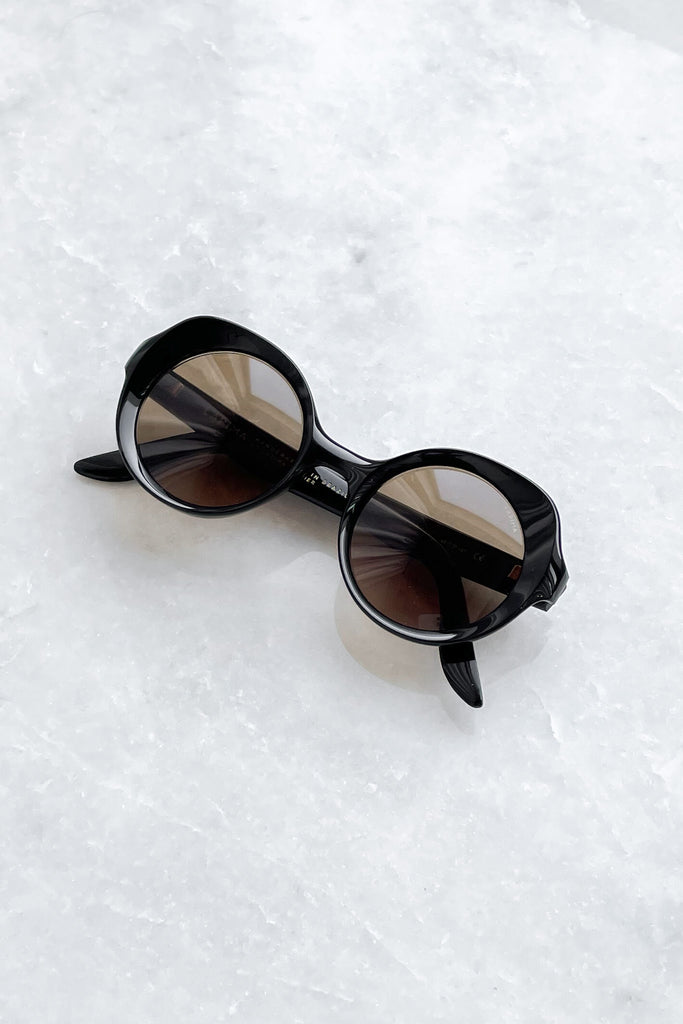 Carlota Petit Sunglasses, Black